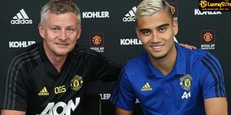 Chiến lược tài chính ẩn sau mỗi bản ký kết